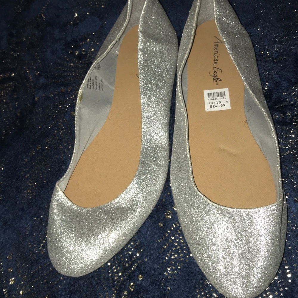 Women’s flats